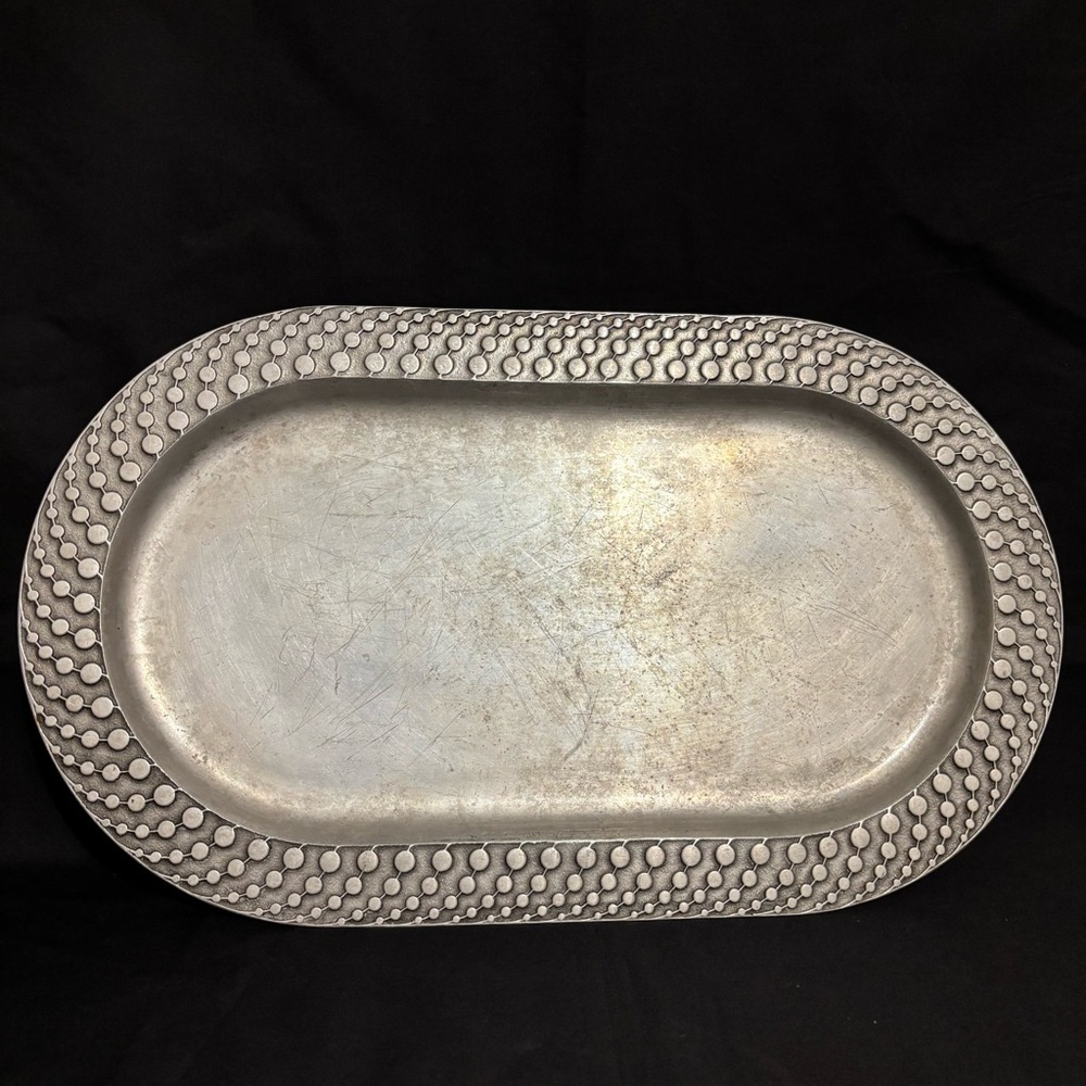Wilton Armetale Decorative Oblong Metal Serving Tray Bubble String Design